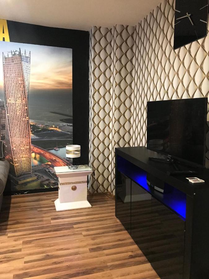 Apartamento Dubai Marina De Lux Bytom Exterior foto